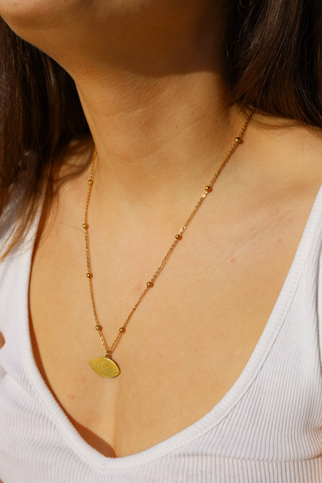 COLLIER ASTRA