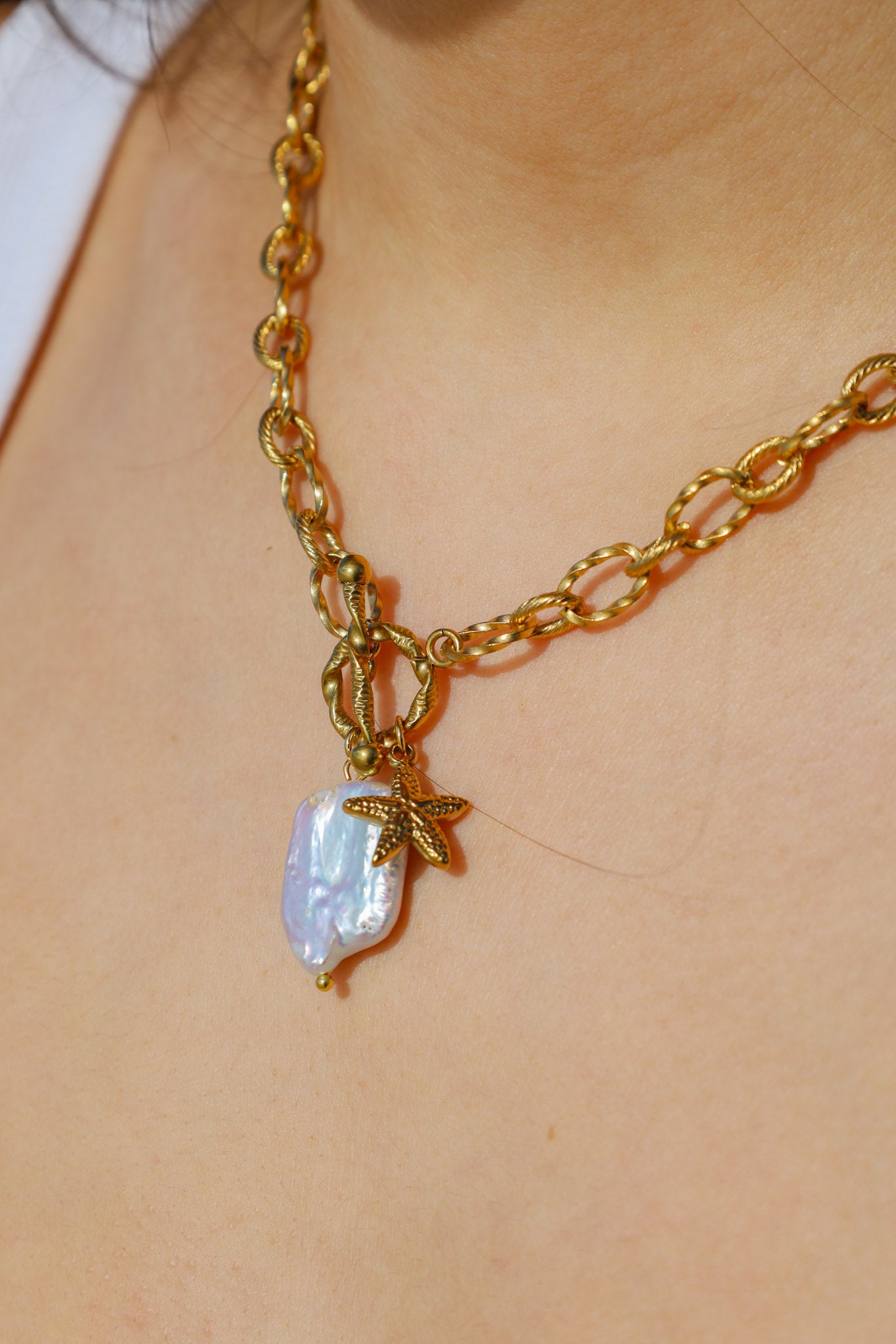 COLLIER OCEANIA