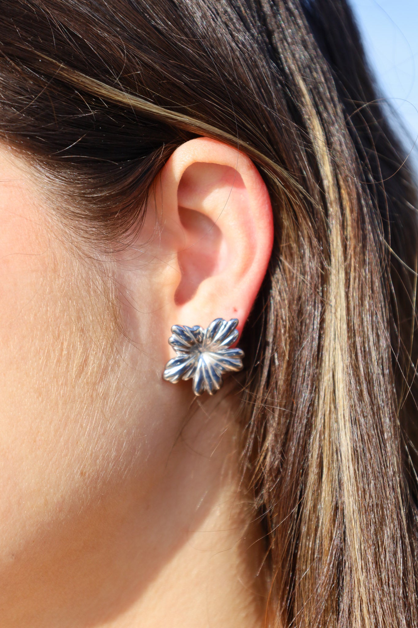BOUCLES CAMÉLIA