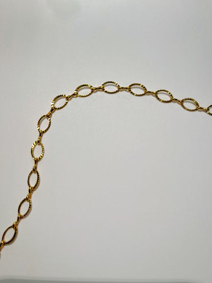 CHAINE COLLIER ŒILLET DORÉE