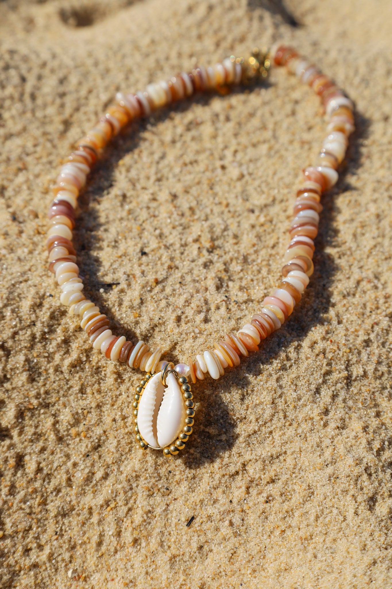 COLLIER CALYPSO